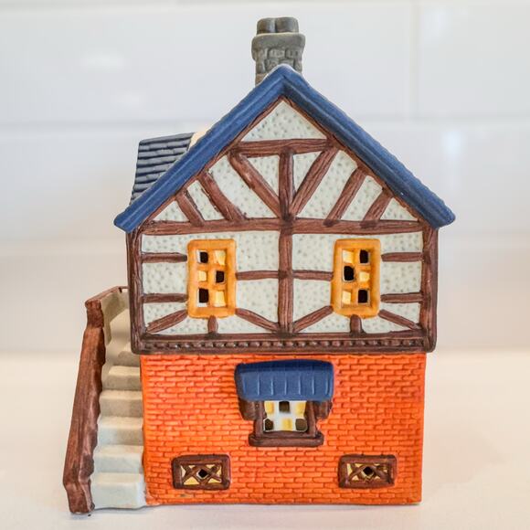 1995, Christmas Traditions, “Sweet Shop”, Porcelain House by Holiday Expressions - Picture 4 of 9